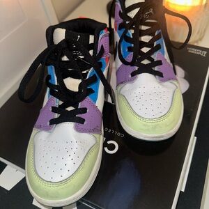 Nike Kids Multicolor High-Top Sneakers